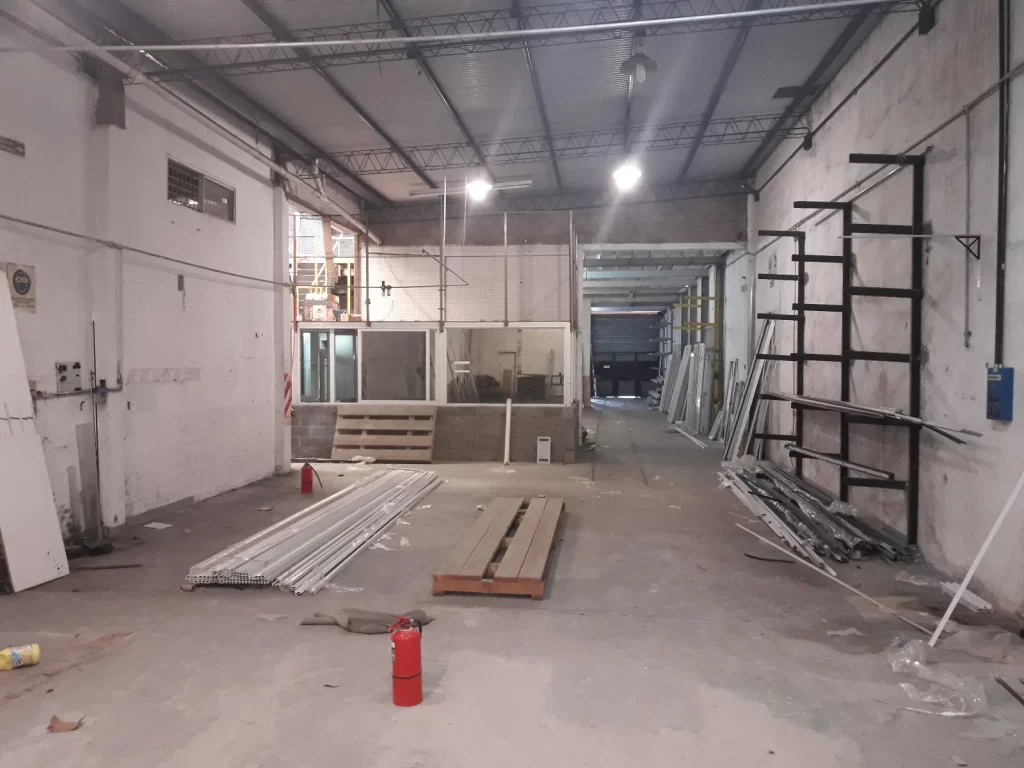 Proceso completo de reparación de galpones